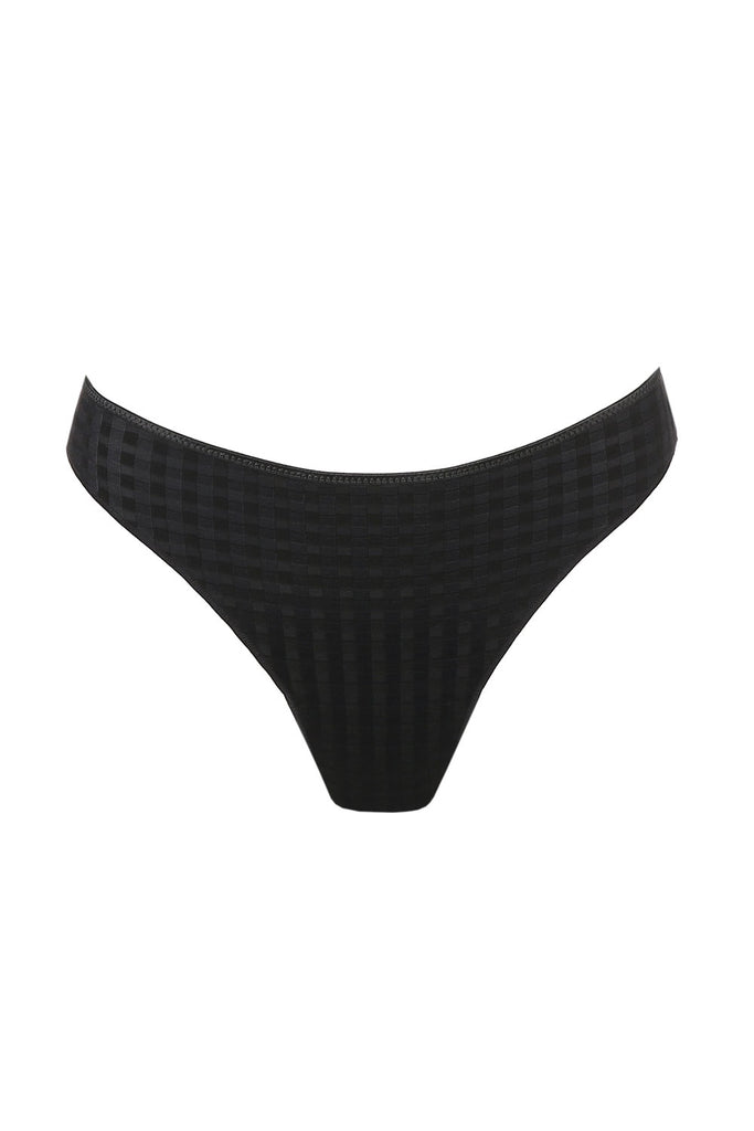 String AVERO